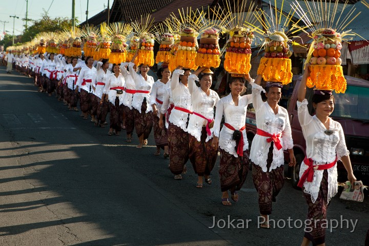 Sading_procession_20100314_006.jpg - Procession, Sading, Bali