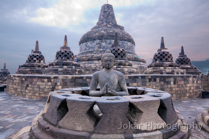 Jogja_Borobudur_20091115_286-2.jpg