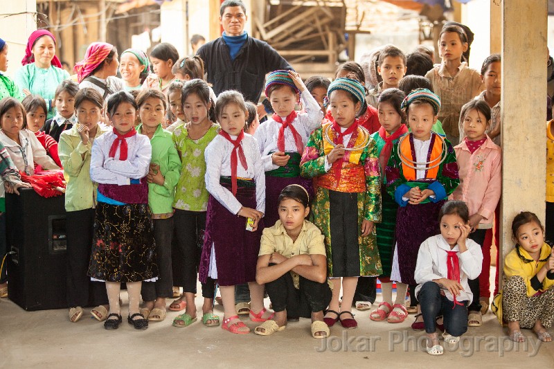 Vietnam_20131118_1167.jpg - Children on 'Teachers Day', between Meo Vac and Bao Lac