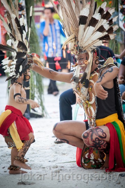 Palangkaraya_Dayak_wedding_20150805_006.jpg