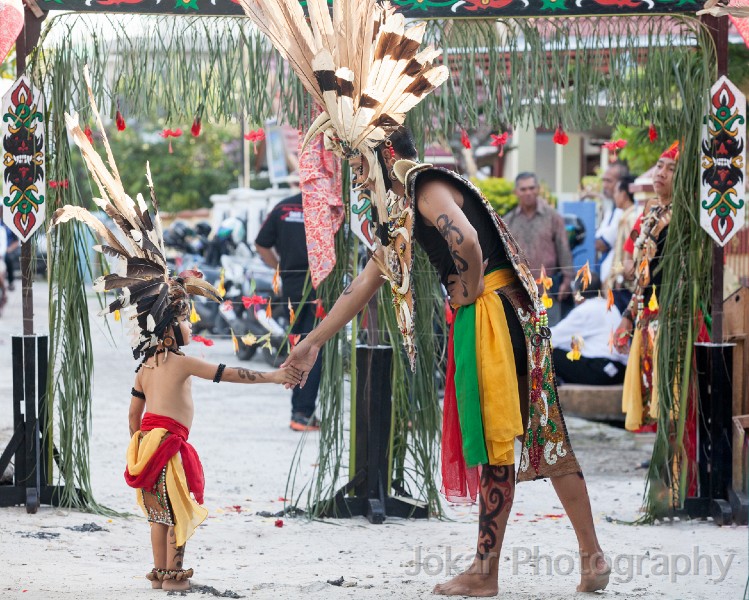 Palangkaraya_Dayak_wedding_20150805_020.jpg