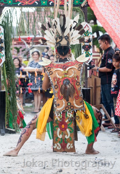 Palangkaraya_Dayak_wedding_20150805_030.jpg