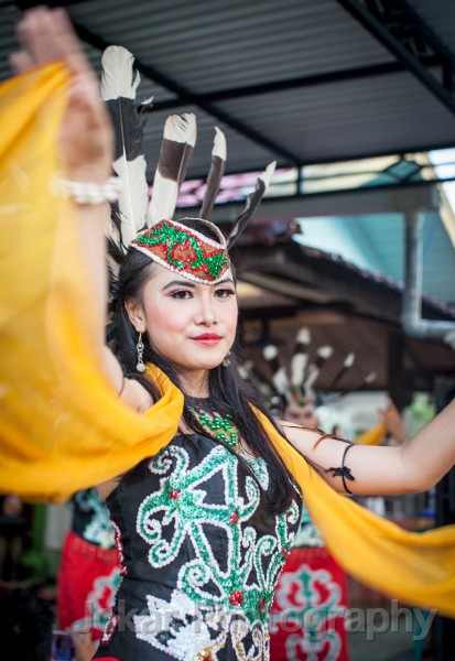 Palangkaraya_Dayak_wedding_20150805_085.jpg